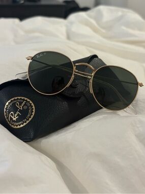 Ray-Ban Round Metal - Gold Frame Sunglasses with Green Lenses